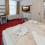 Hotel Weisse Düne 3*